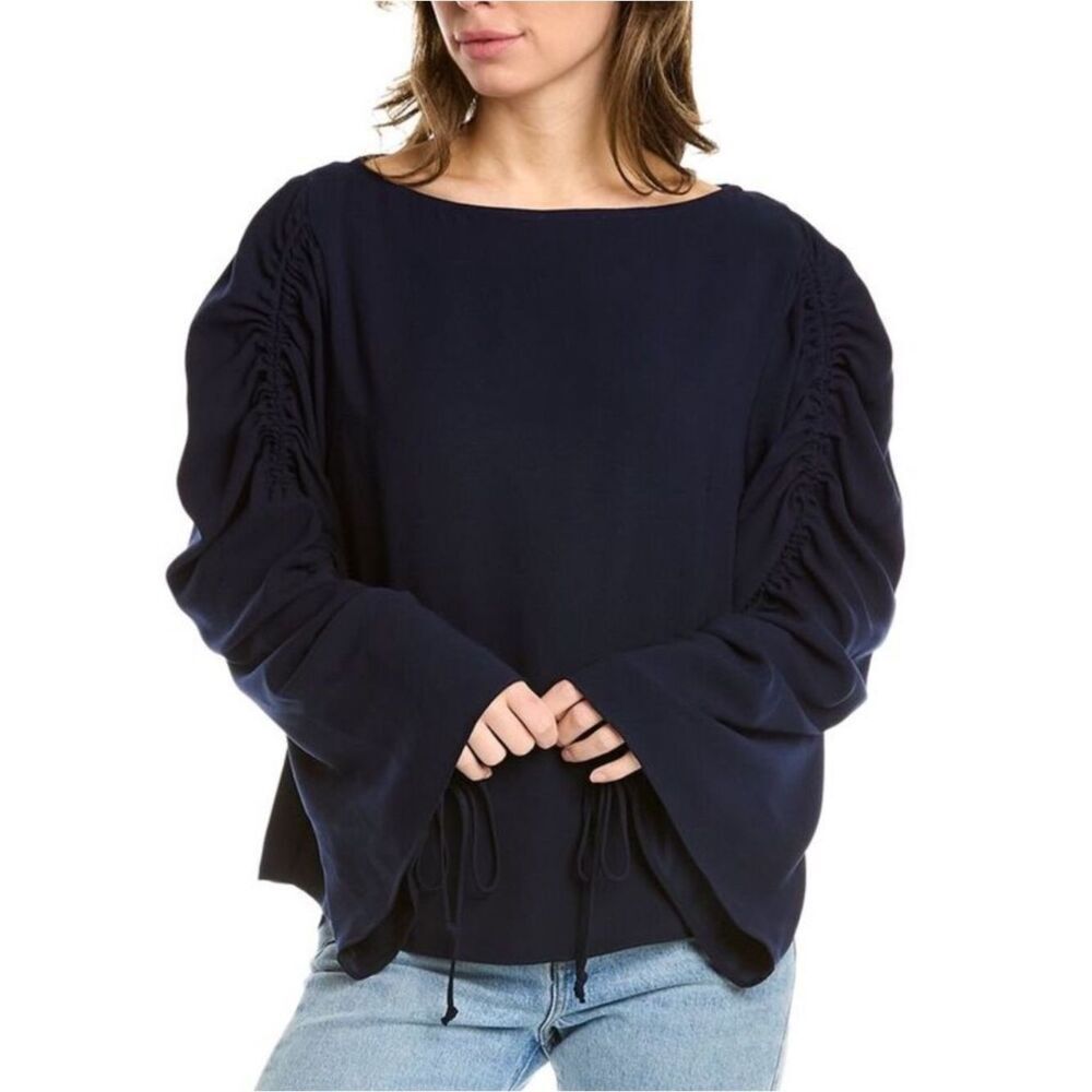 NWT TRINA TURK Long Sleeve Veda Top Navy Blue Women’s Size Medium